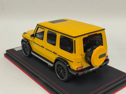 1/18 BBA Models Mercedes Benz AMG G63 from 2025 in yellow 20 pieces