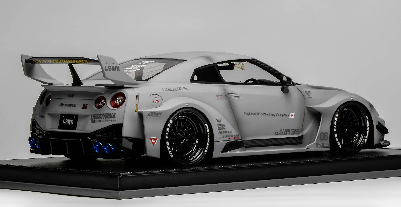 1/12 scale IVY model of the Nissan R35 GT-RR Gray Liberty walk Leather 30 pcs