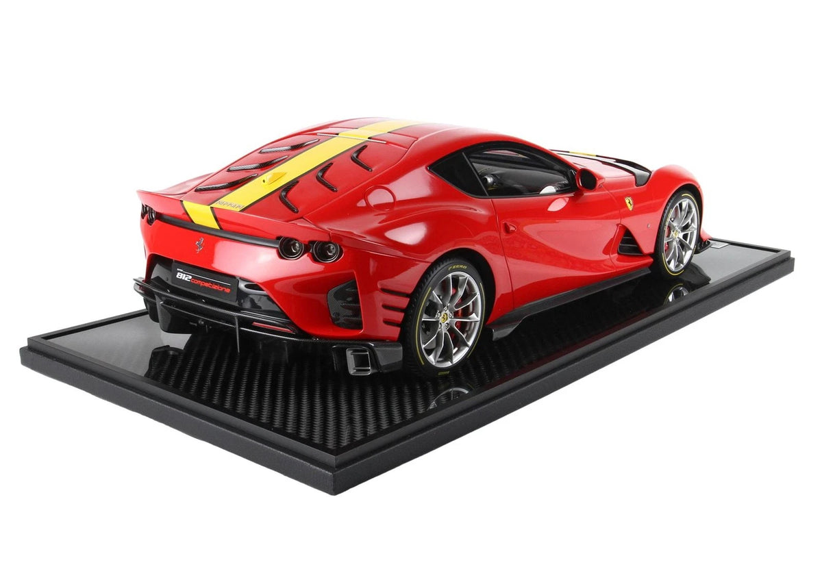 Ferrari 812 Competizione Yellow stripe Rosso Corsa 322 - yellow tire 1/12