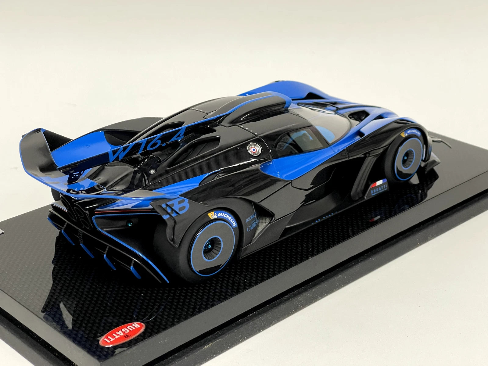 1/18 MR Collection Bugatti Bolide Launch Livery BUG014 Carbon Base IN STOCK NOW