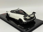 1/18 YY model Pagani Huayra BC Coupe in White Black wheels on Carbon Base AB494