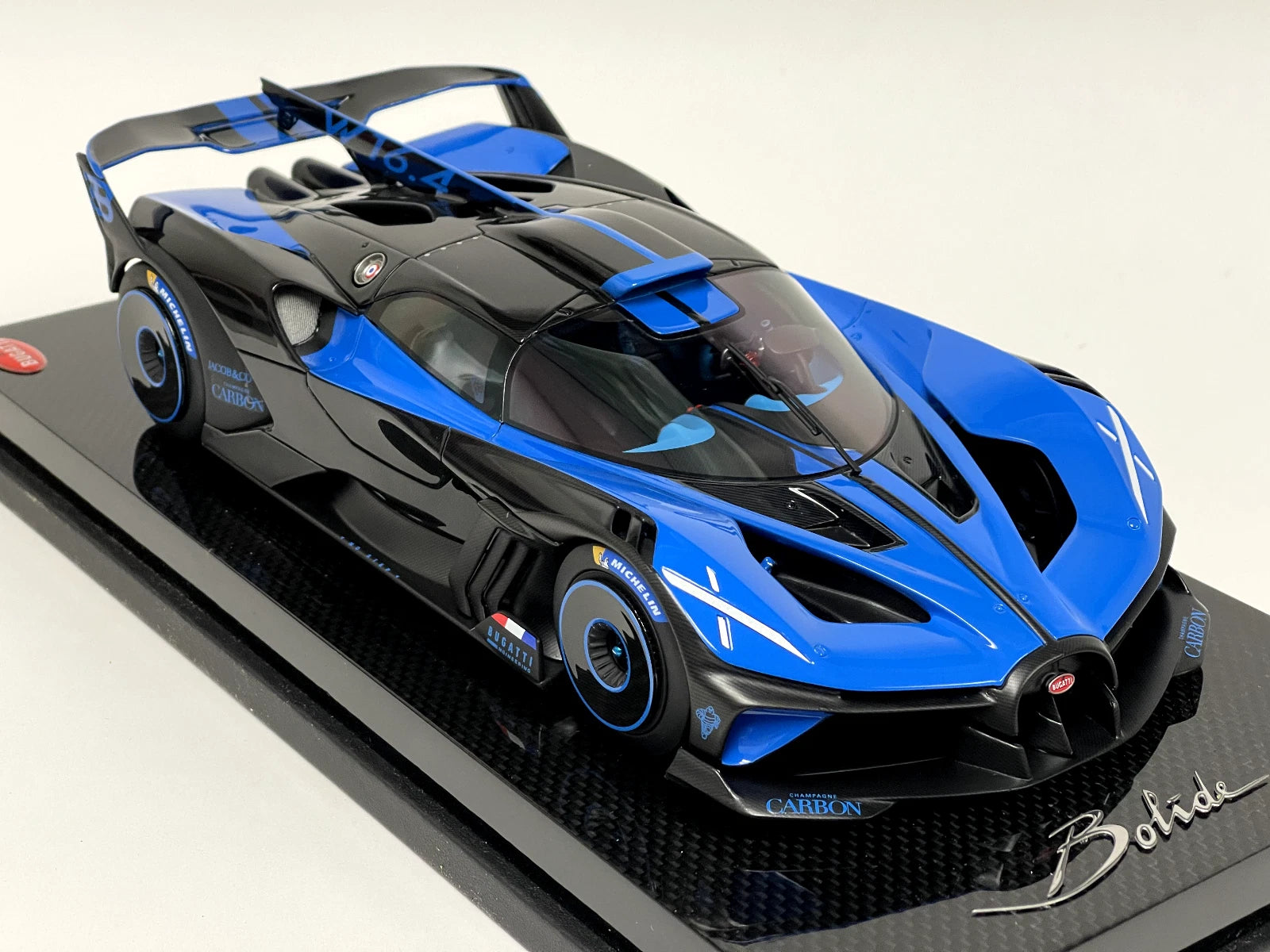 1/18 MR Collection Bugatti Bolide Launch Livery BUG014 Carbon Base IN STOCK NOW
