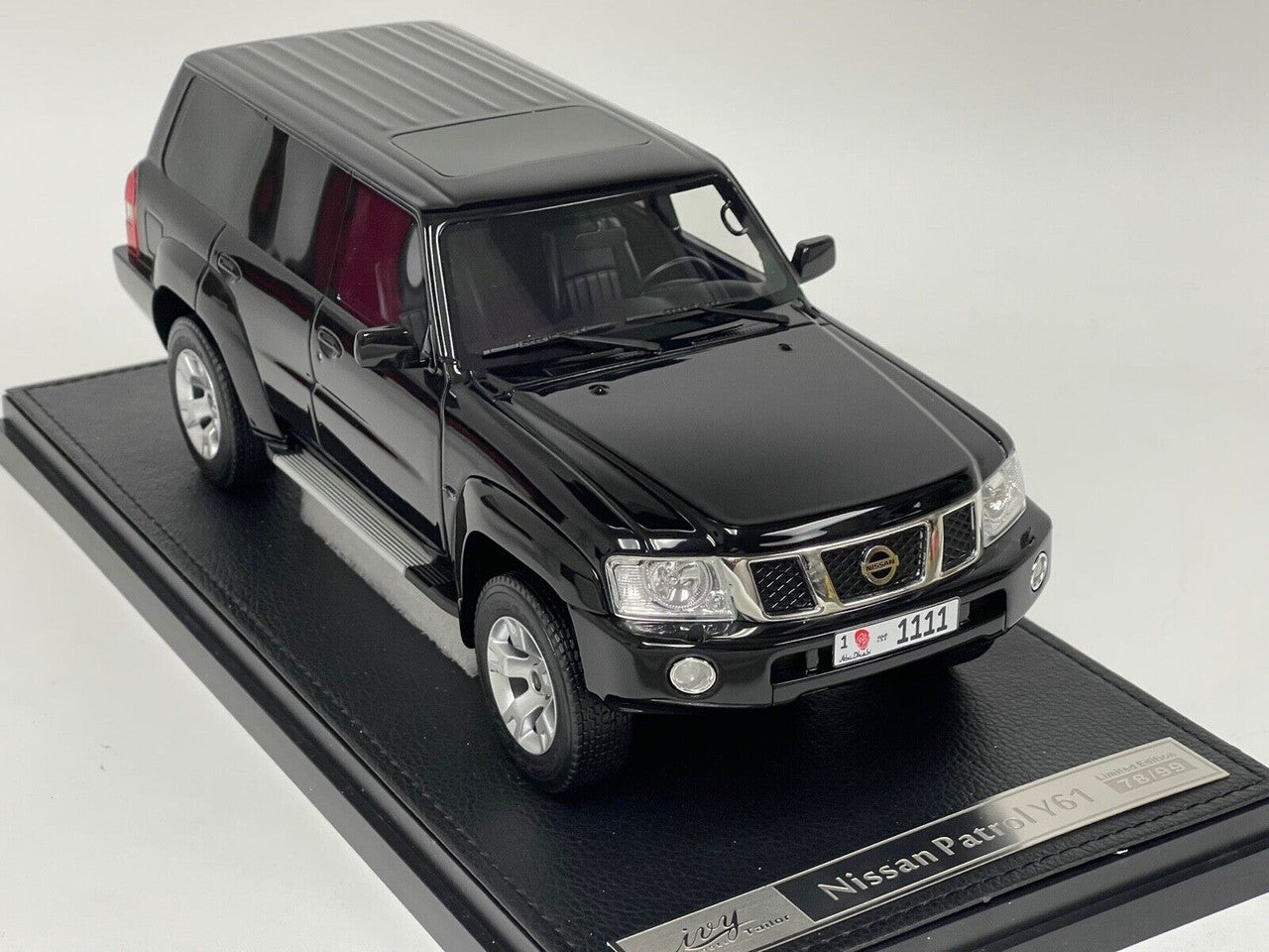 Nissan Patrol Y61 (Black) Resin Car Model Limited 99 Pieces 1/18