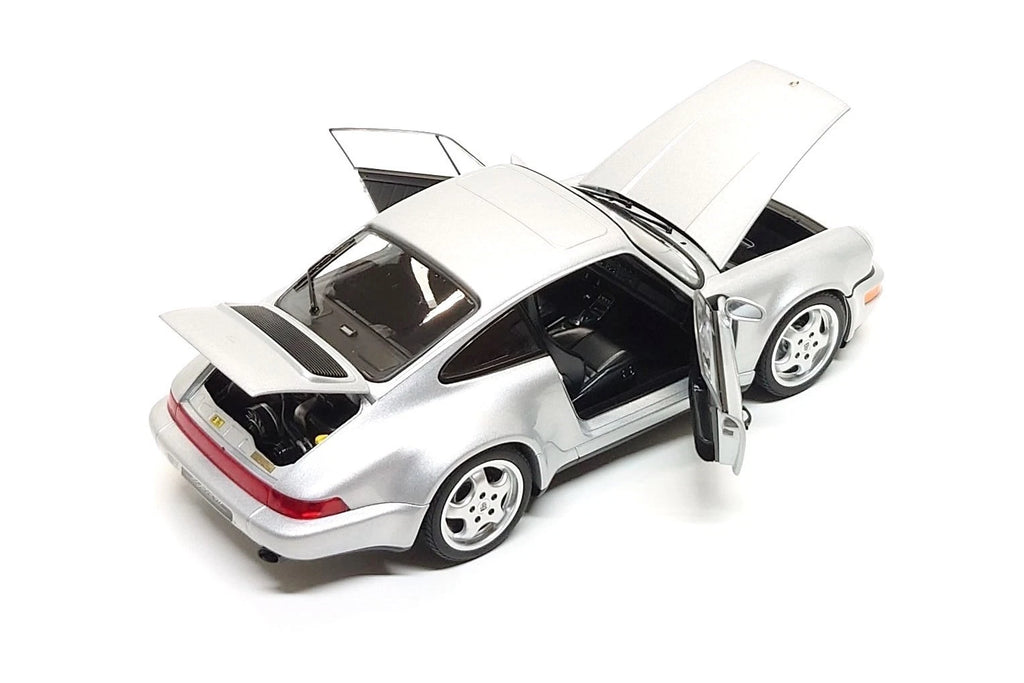 Porsche 911 Carrera 4 Coupe (964) 30 Jahre in Polar Silver Metallic