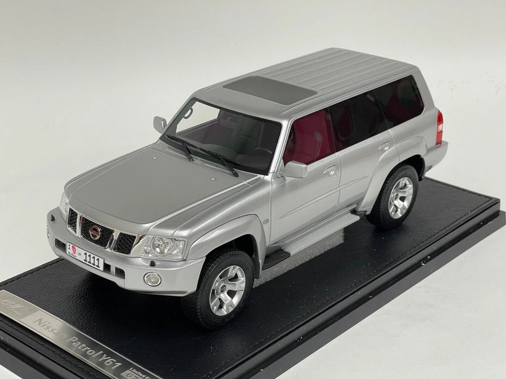 1/18 Ivy Nissan Patrol Y61 (Silver) Resin Car Model Limited 99 Pieces