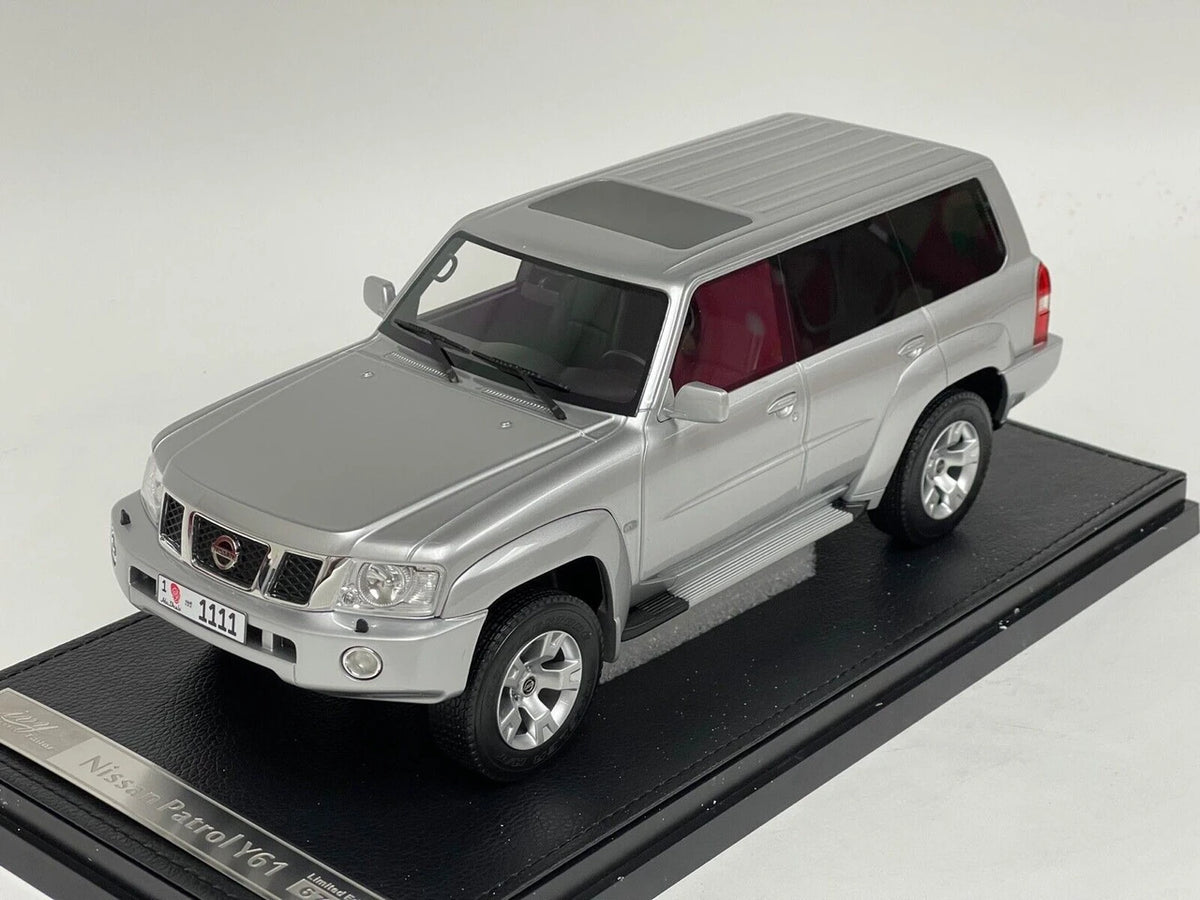 1/18 Ivy Nissan Patrol Y61 (Silver) Resin Car Model Limited 99 Pieces