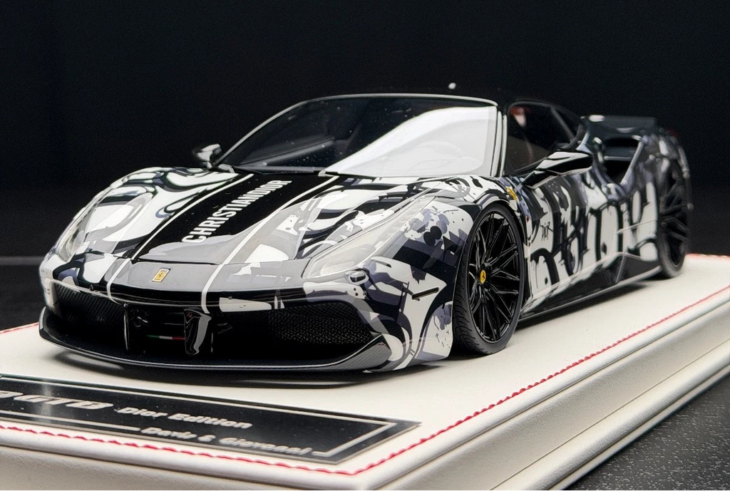 Ferrari 488 GTB NOVITEC (Dior Edition) [Davis & Giovanni] 1/18 scale