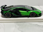 1:18 Davis & Giovanni, Lambo Aventador SVJ, Green w/gold accents