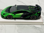 1:18 Davis & Giovanni, Lambo Aventador SVJ, Green w/gold accents