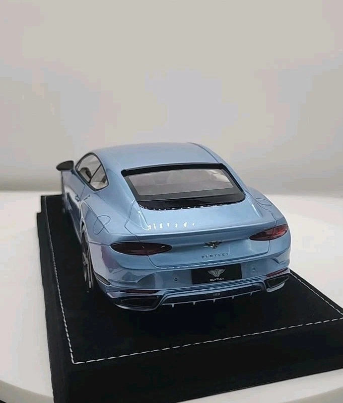 Bentley Continental GTS (Chrome Silver) [Henson&Heaven] 1/18 scale