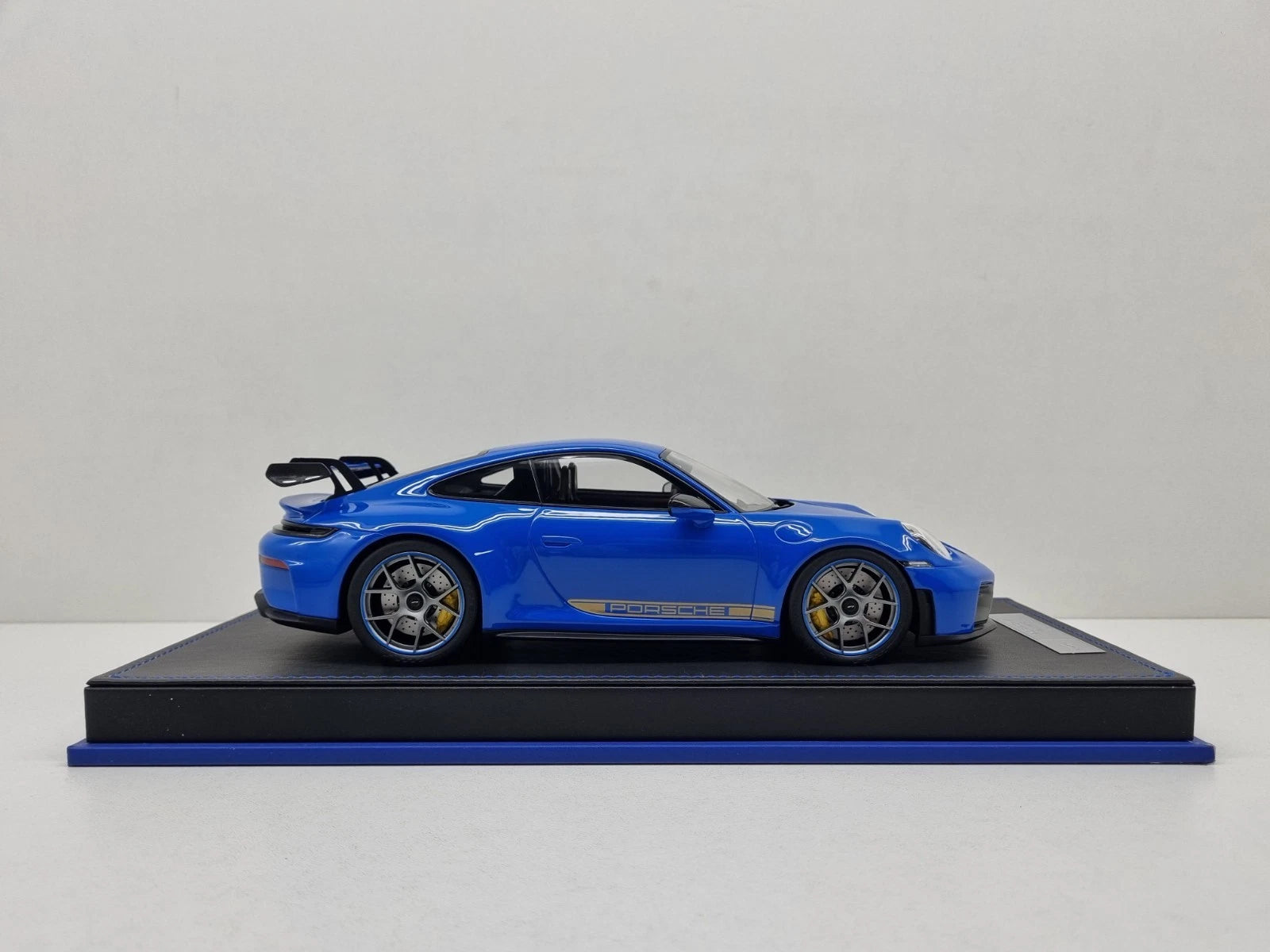 1:18 IVY MERIT PORSCHE 911 992 GT3 1/18 LIM. 1/20 No