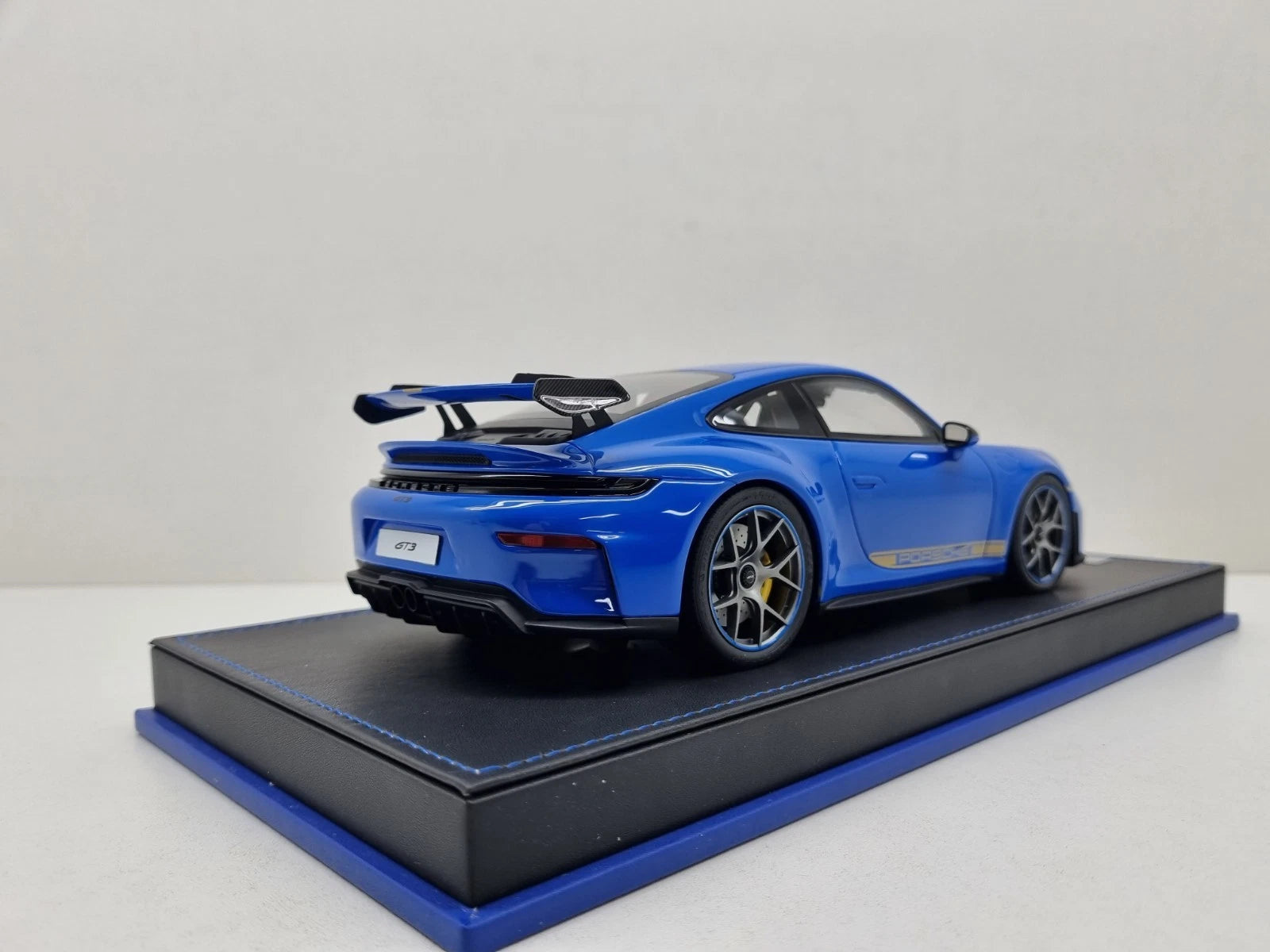 1:18 IVY MERIT PORSCHE 911 992 GT3 1/18 LIM. 1/20 No