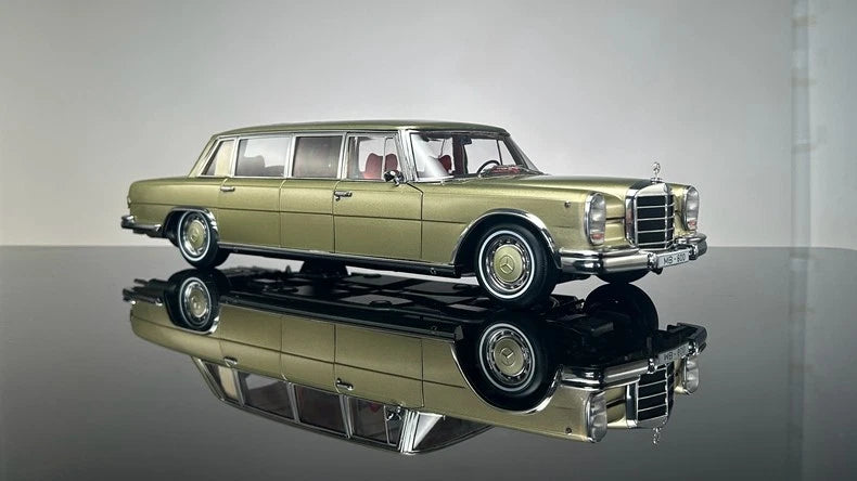 Mercedes Benz S600 Pullman Classic Vintage Car Model Gift Kengfai 1/18