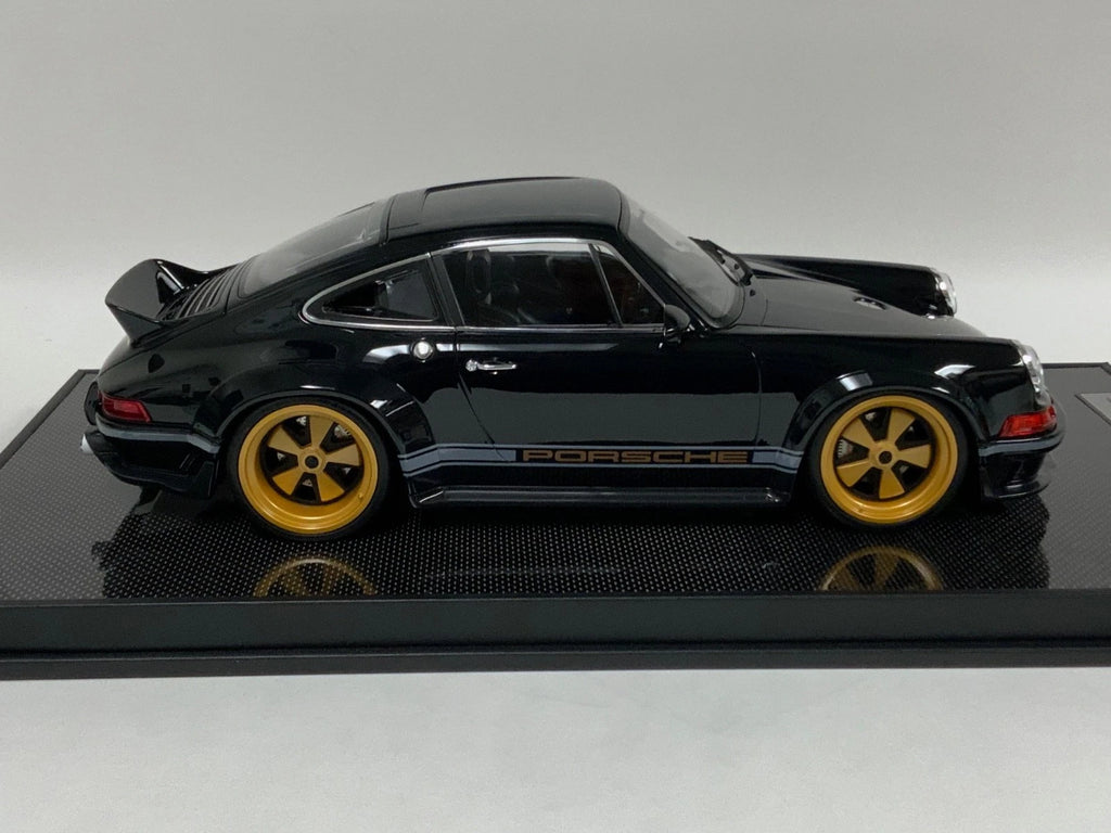 Porsche 911 Singer DLS (Black) [IVY Model] 1:12 scale