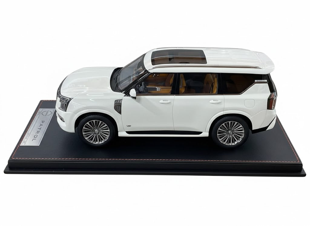 Nissan Patrol Y63 Platinum – White – Limited Edition 50 pcs 1/18