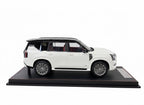 1/18 Resin Diamand Nissan Patrol Y63 Platinum – White / Black – Limited Edition - 75 pcs