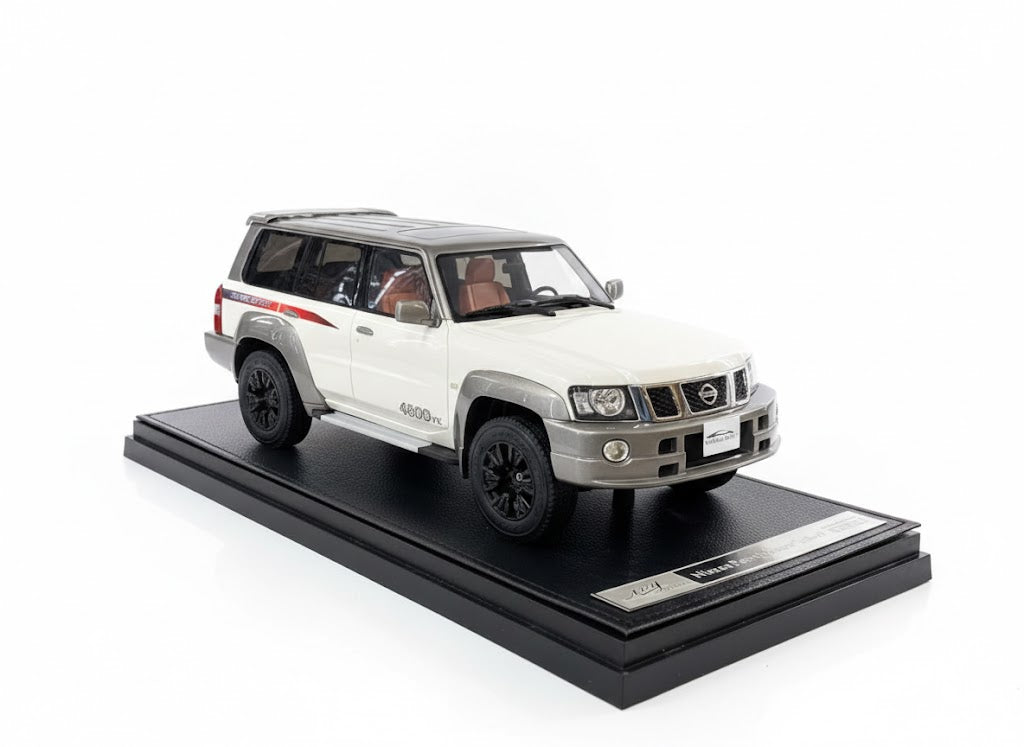 1/18 Nissan Patrol Super Safari Resin White by IVY Models Limited Edition