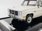 GMC Sierra Classic 3500 (1986) in White, Limited to 60 Pieces 1/18