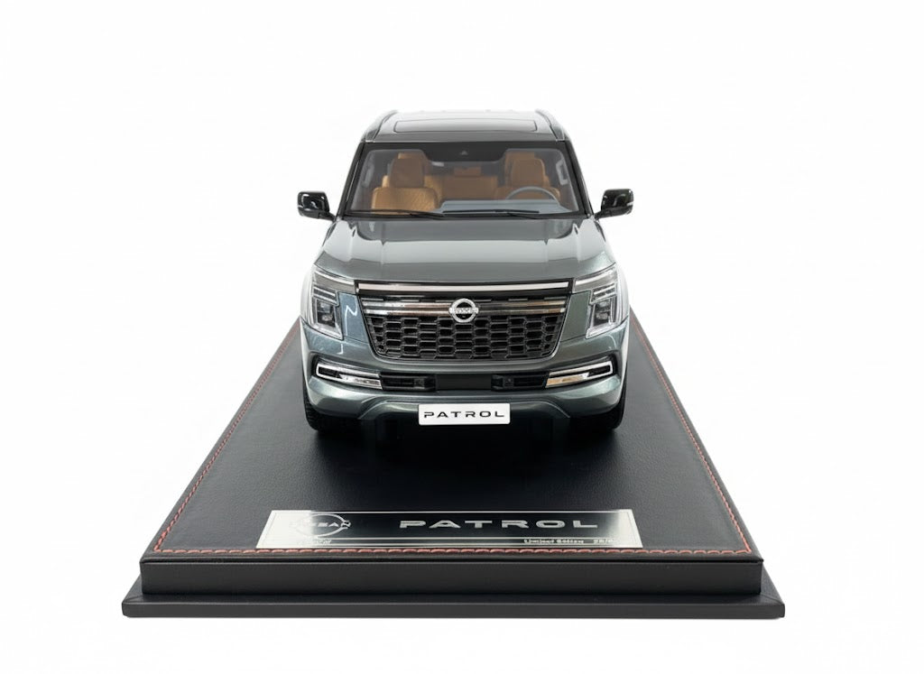 1/18 Resin Diamand Nissan Patrol Y63 Platinum – Grey – Limited Edition 50 pcs - Dubai Exclusive