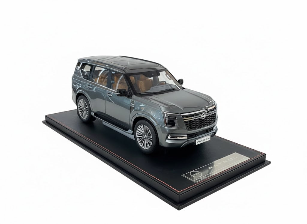 1/18 Resin Diamand Nissan Patrol Y63 Platinum – Grey – Limited Edition 50 pcs - Dubai Exclusive