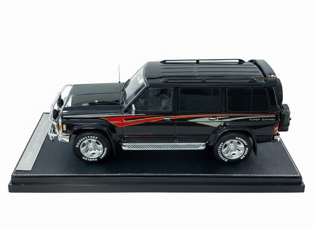 1/18 Diecast Nissan Patrol Super Safari Y60 Black IVY Models Scale Model Car