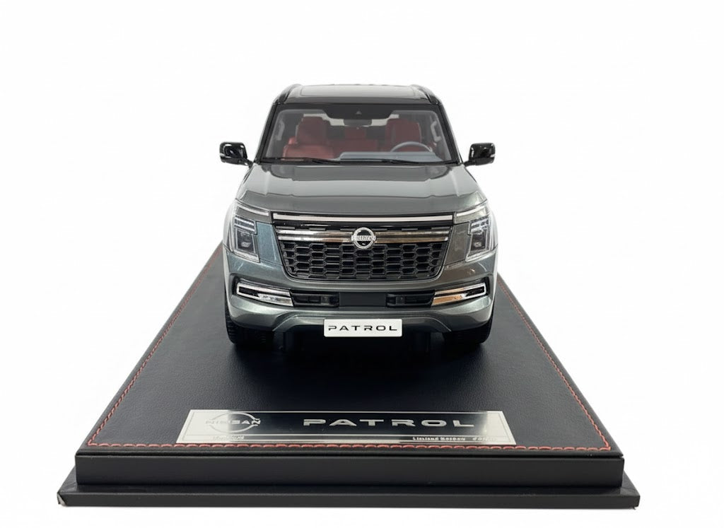 1/18  Nissan Patrol Y63 Platinum – Grey/Black – Limited Edition (50 pcs) SKU:FCDT4707