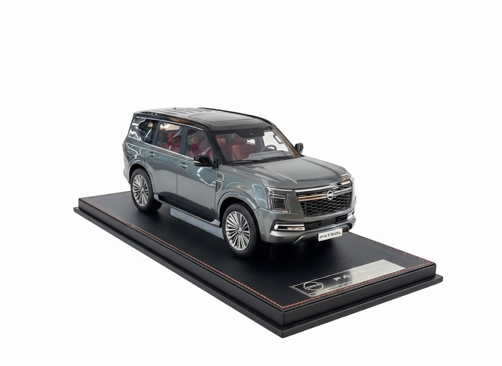 1/18  Nissan Patrol Y63 Platinum – Grey/Black – Limited Edition (50 pcs) SKU:FCDT4707