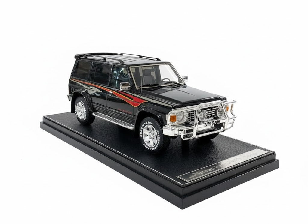 1/18 Diecast Nissan Patrol Super Safari Y60 Black IVY Models Scale Model Car