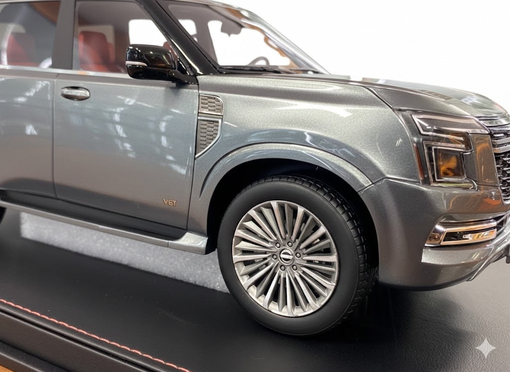 1/18  Nissan Patrol Y63 Platinum – Grey/Black – Limited Edition (50 pcs) SKU:FCDT4707